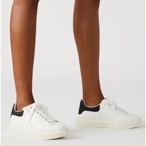 Steve Madden platform shoes